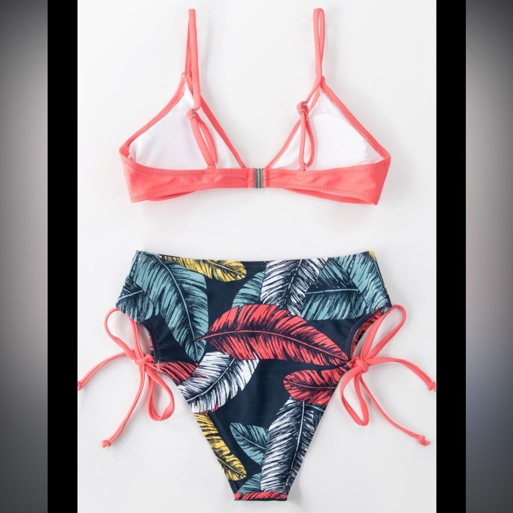 New Cupshe high waisted bikini - Picture 3 of 7